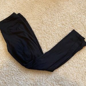 Black yoga running leggings